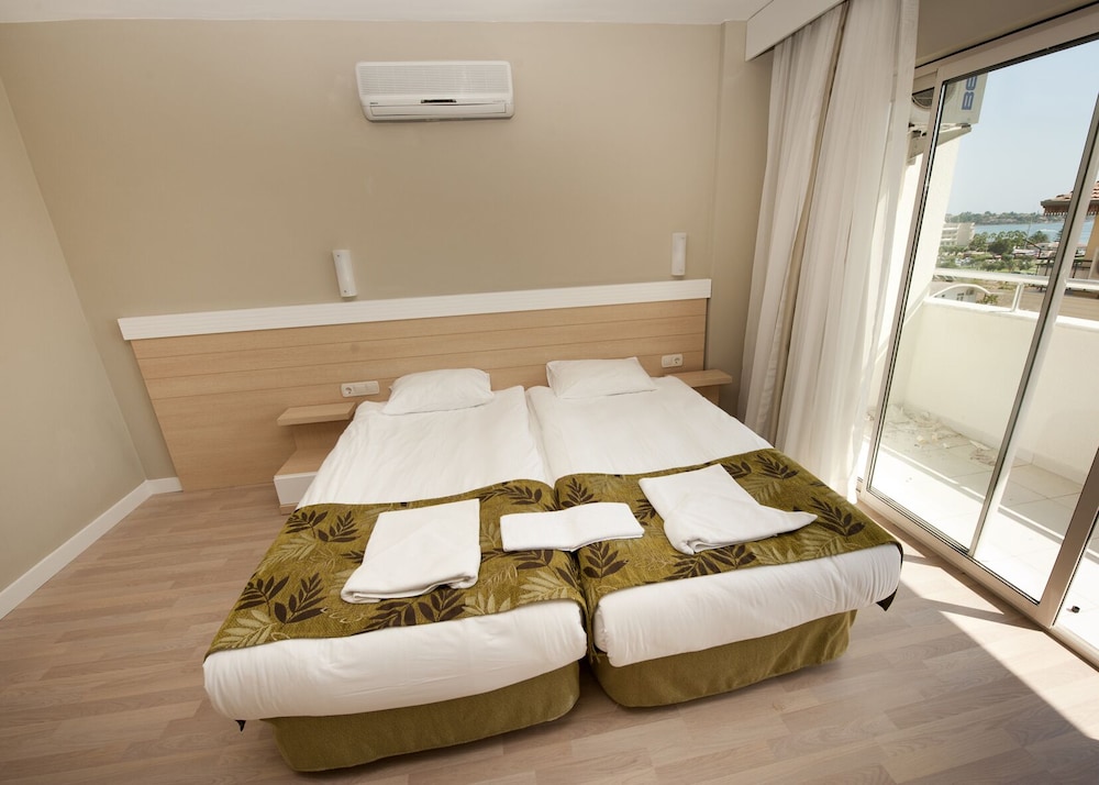 AKDORA ELITE HOTEL & SPA 36/61