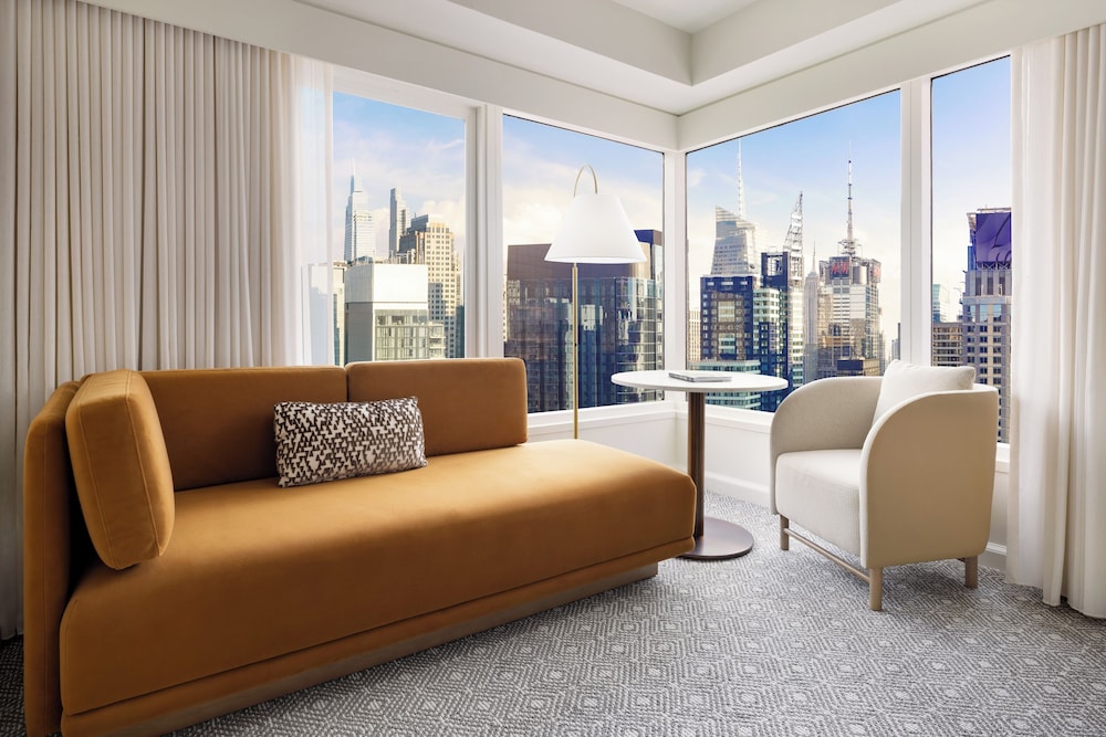 Hyatt Regency Times Square 40/62