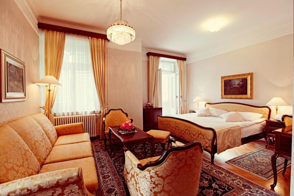 GRAND HOTEL TOPLICE 62/78