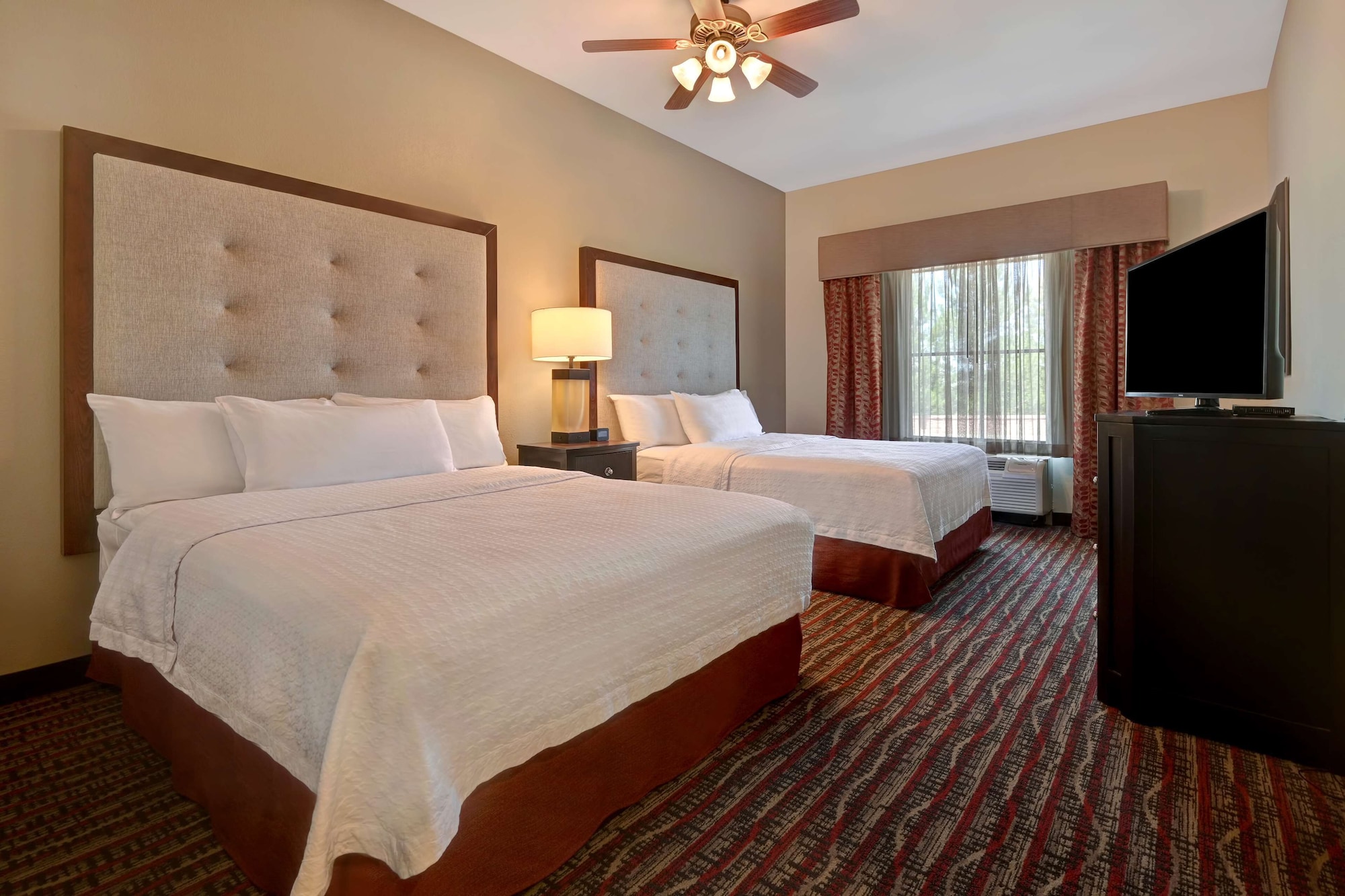 suite, 2 queen beds
