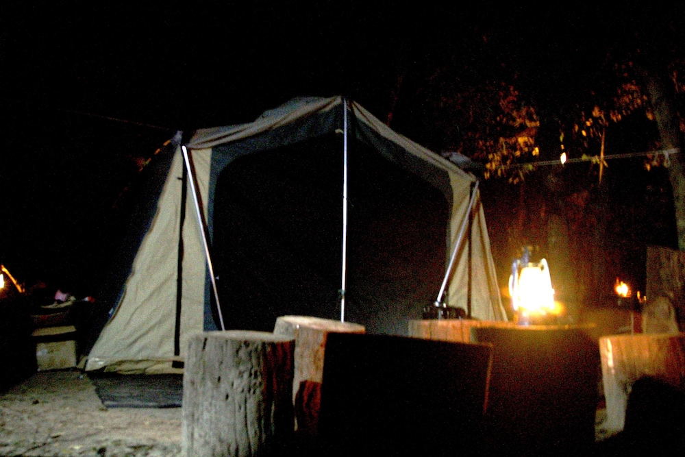 The Yala Camping 32/32
