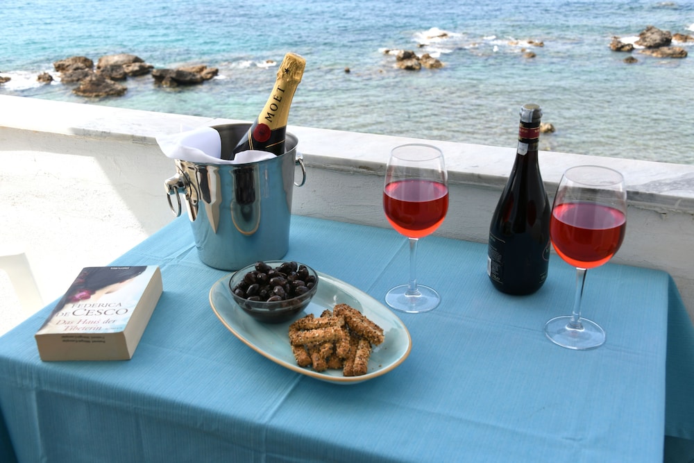 Klinakis Beach Hotel 48/60