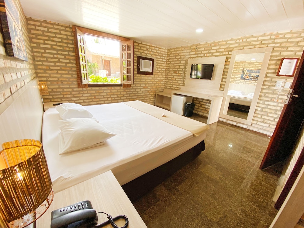 Junior, Chalet, King Bed, Garden View