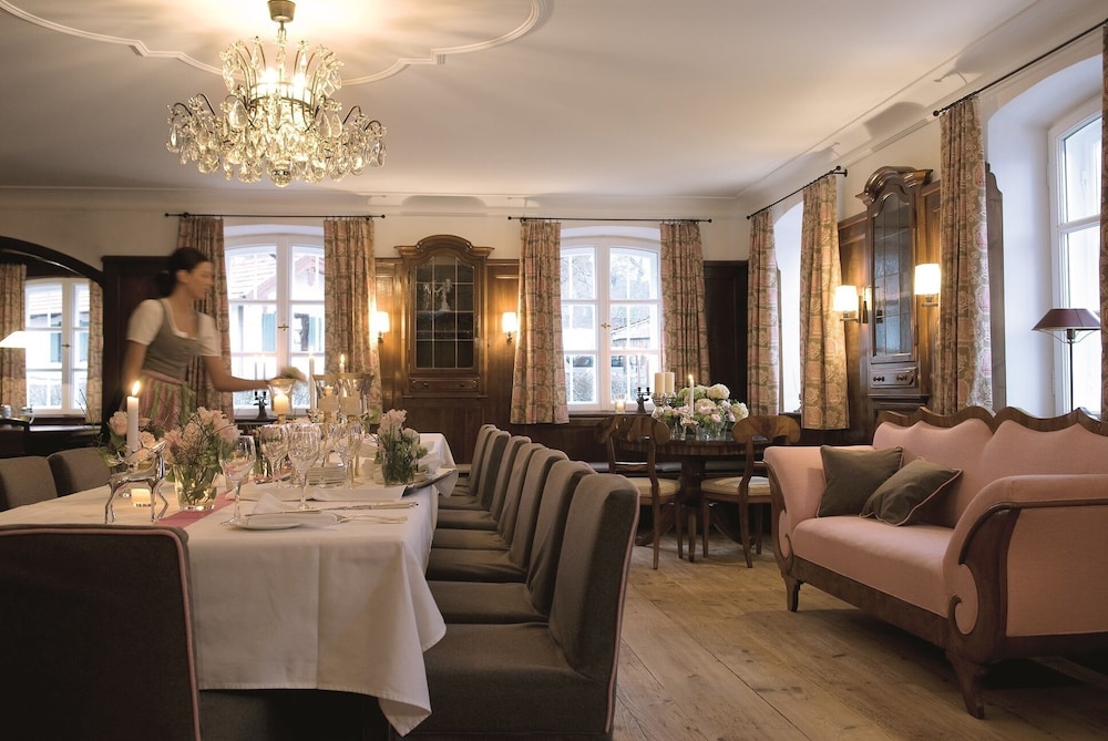 Brauereigasthof-Hotel Aying 29/50