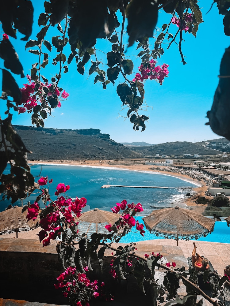 Panormos Village Seaside Resort 69/81