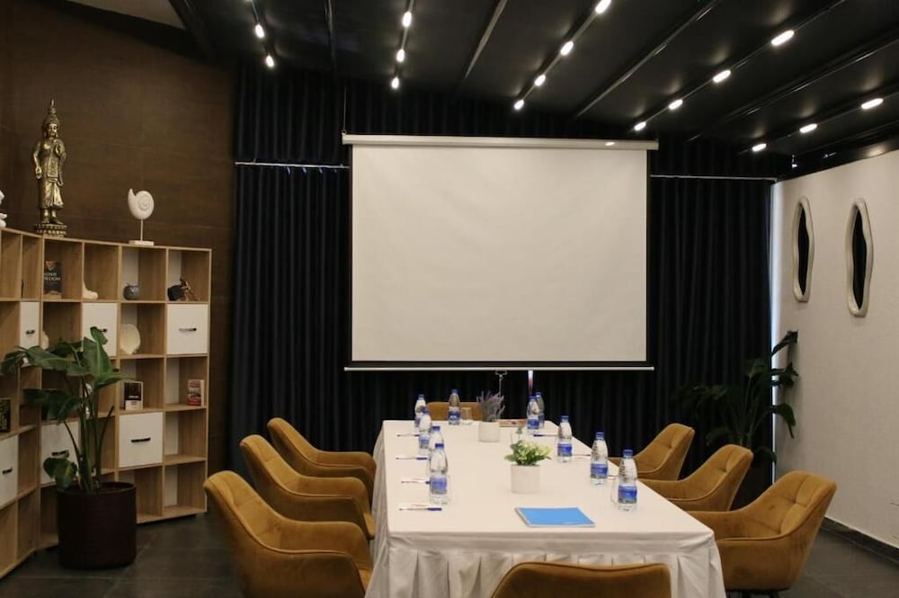 Aldis Hotel 46/59
