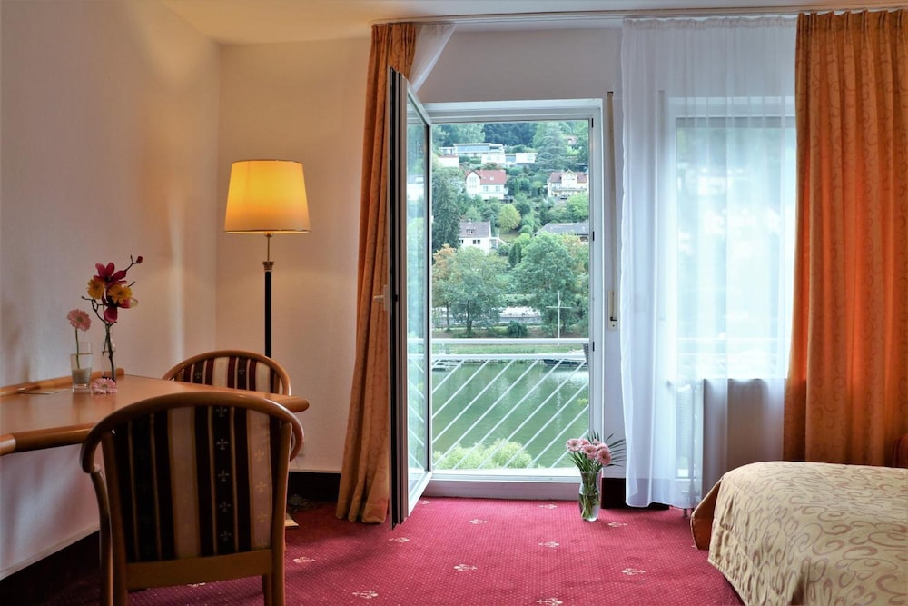 Hotel Neckarlux Formerly Ambiente Hotel 24/38