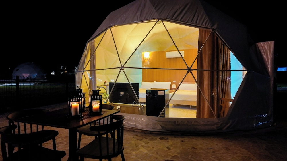 Ocean Village Deluxe Resort and Spa 45/71