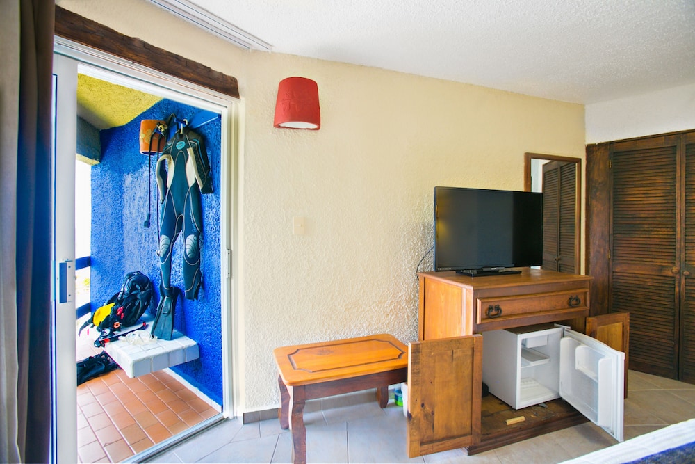 Casa Del Mar Cozumel Hotel And Dive Resort 66/75
