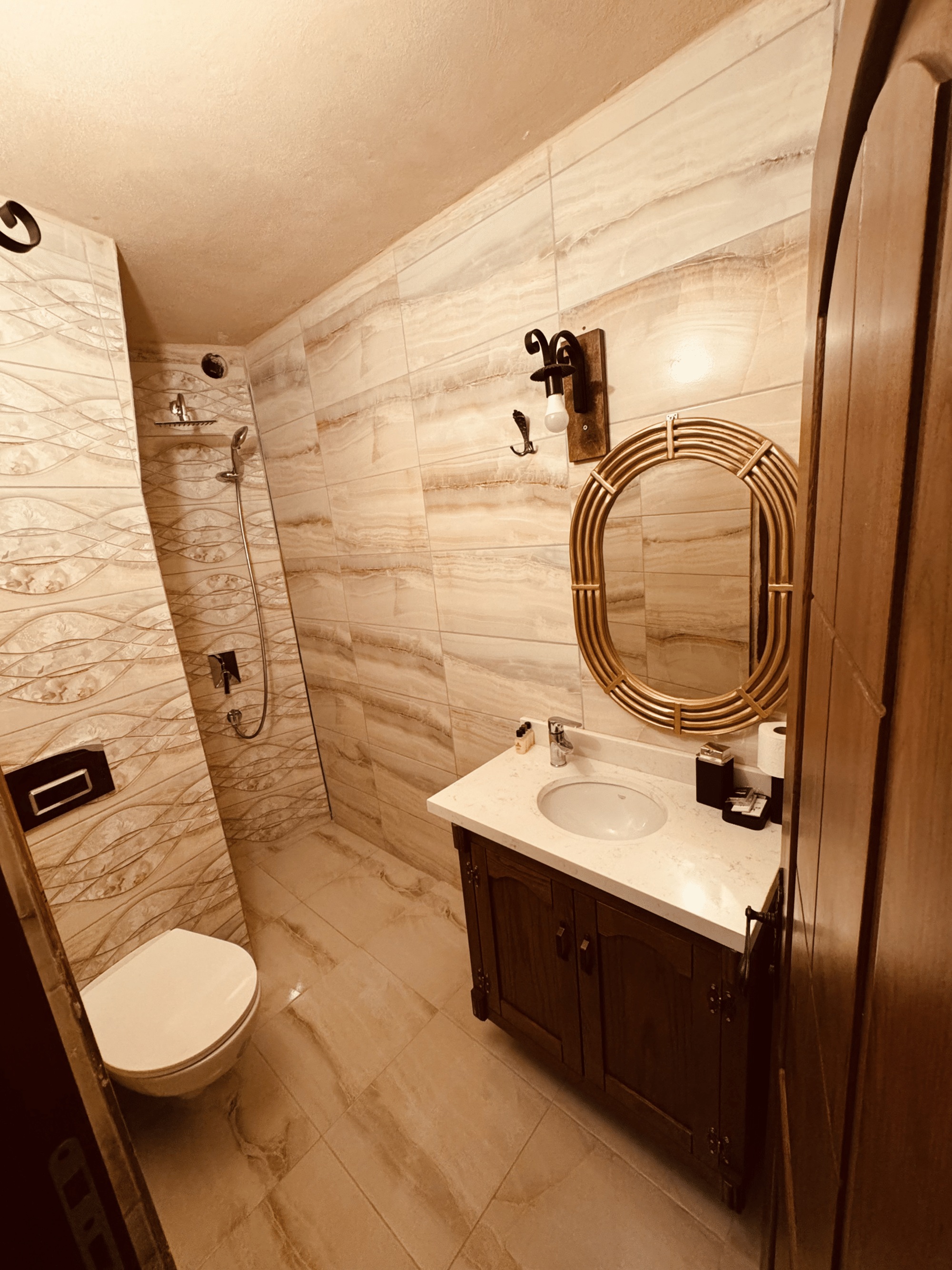 Kasri Divan Hotel 48/50