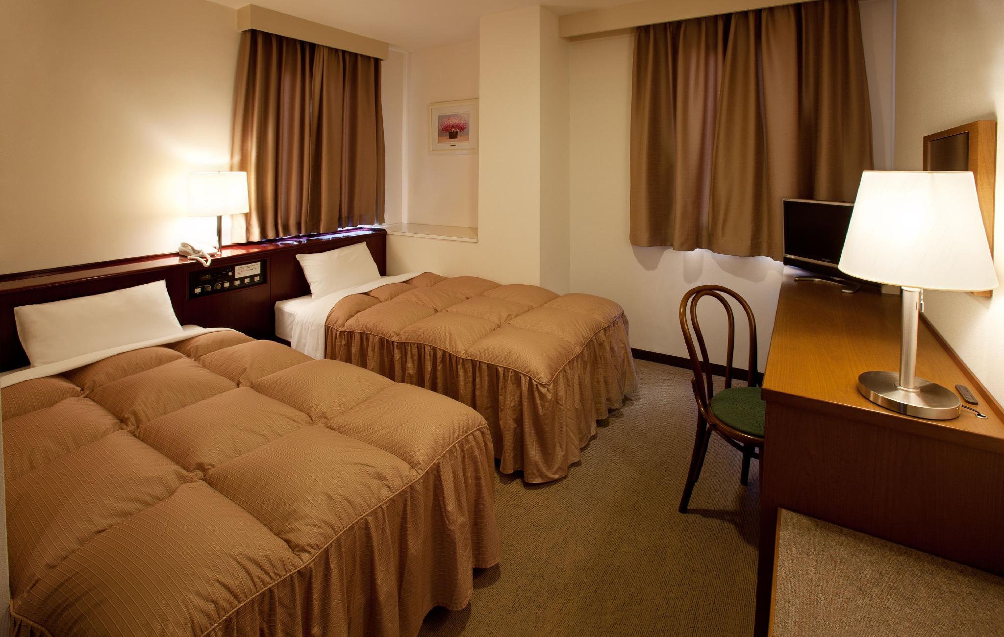 City Hotel Ando 14/41