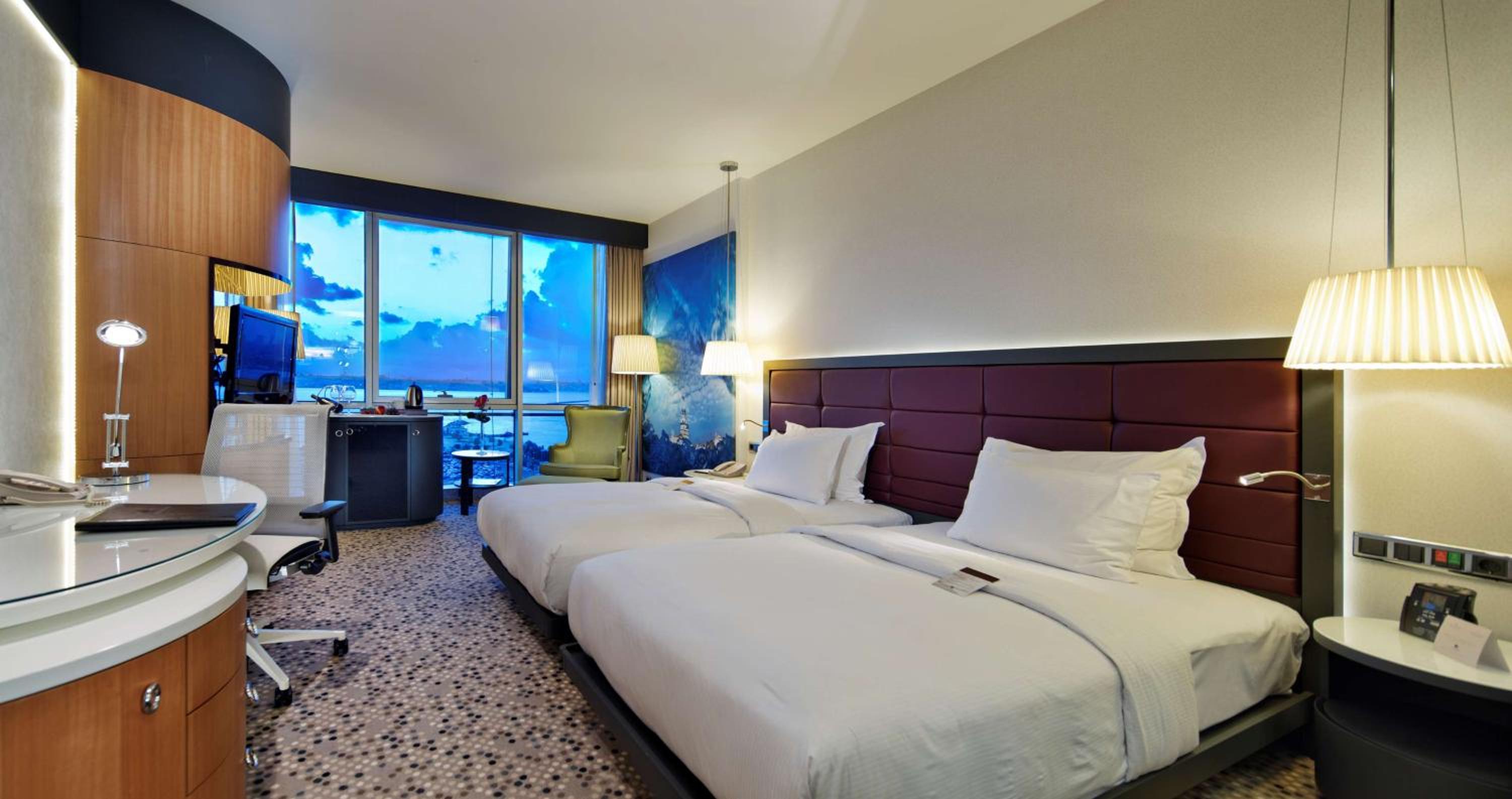 غرفة ديلوكس مفردة بإطلالة على البحر، Doubletree By Hilton Hotel Istanbul - Moda 6/7