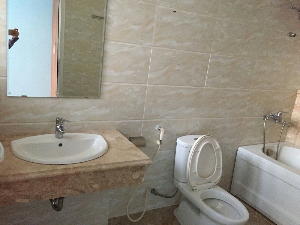 LUXURY, APARTMENT