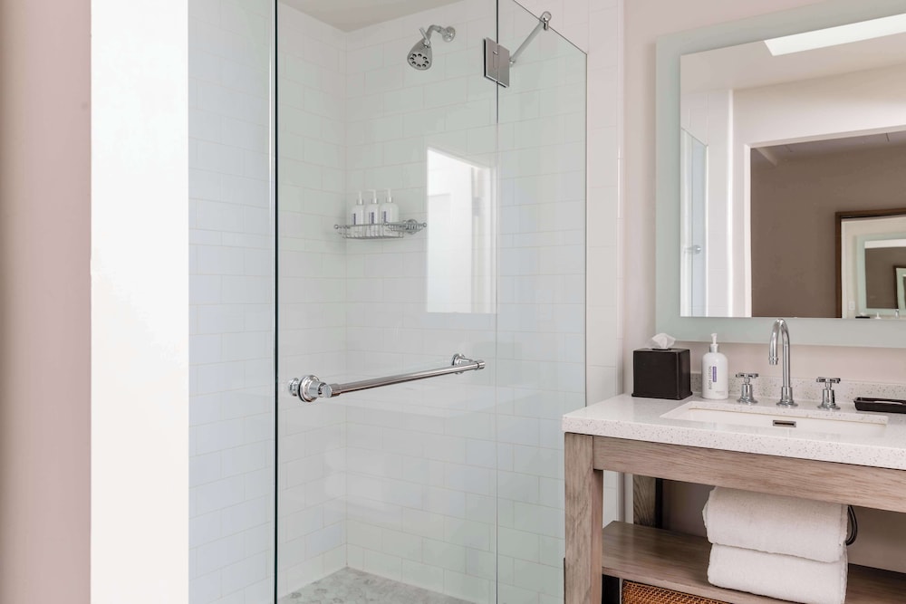 Andaz Scottsdale Resort And Bungalows 77/77