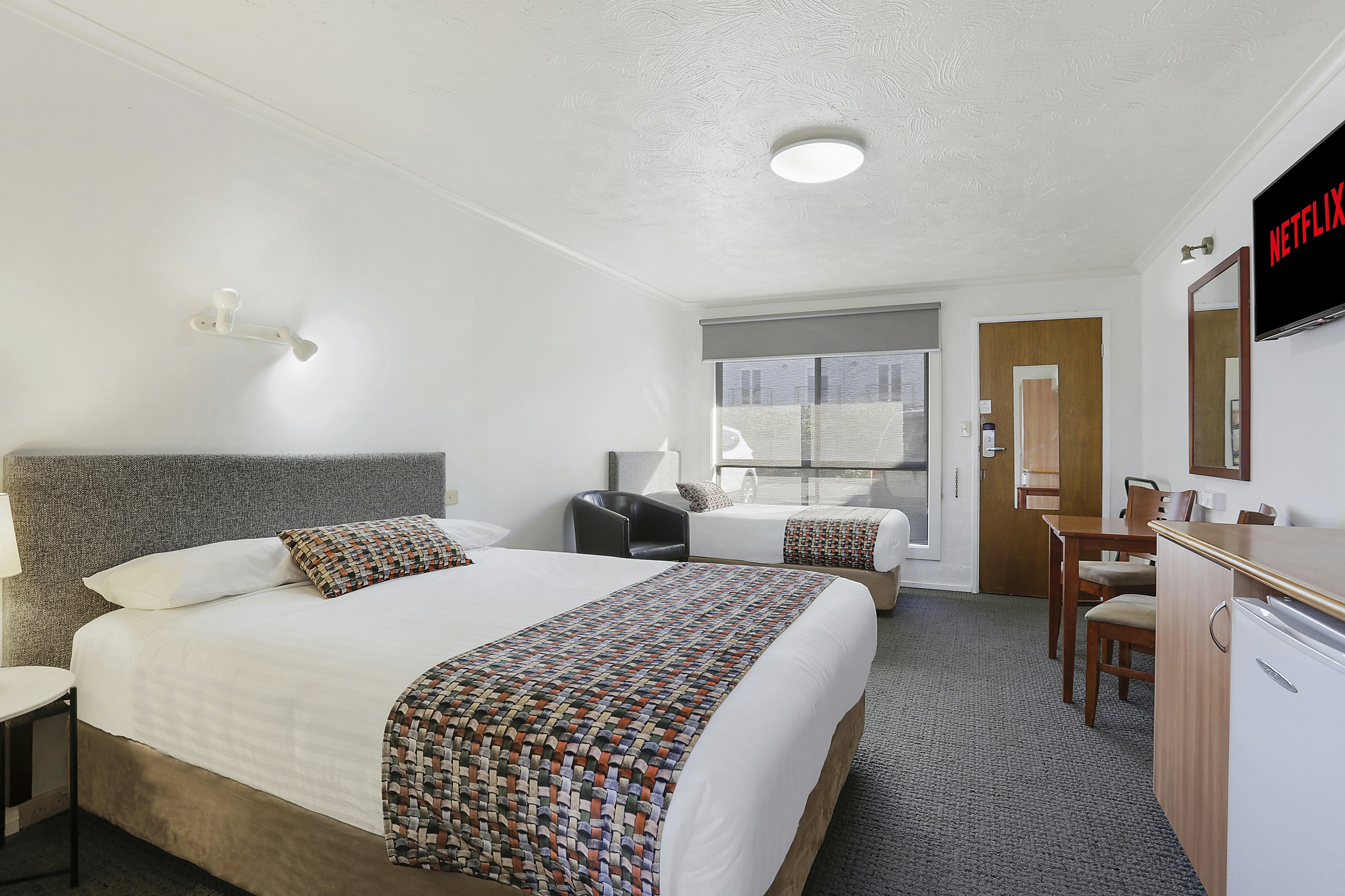 Tudor Motor Inn 14/33