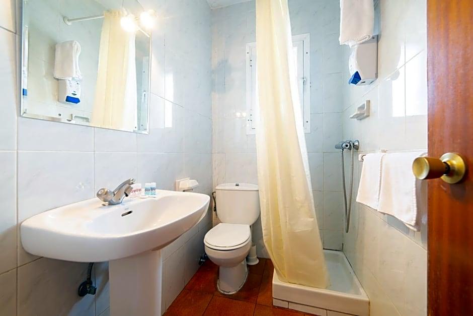 Oyo Hotel Mavi 40/47