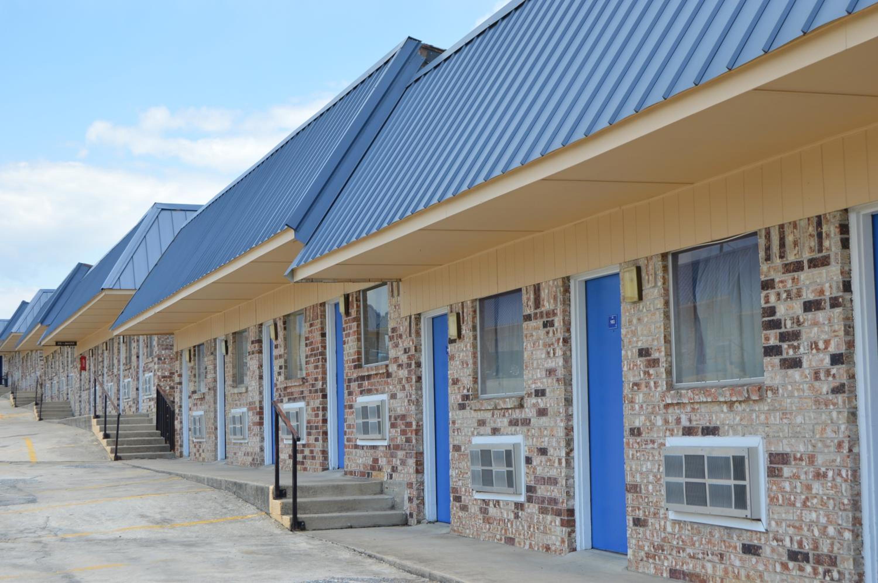 Americas Best Value Inn Gainesville, TX 2/27
