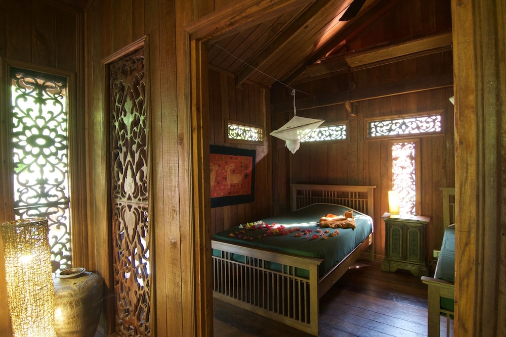 Rajabori Villas 20/50