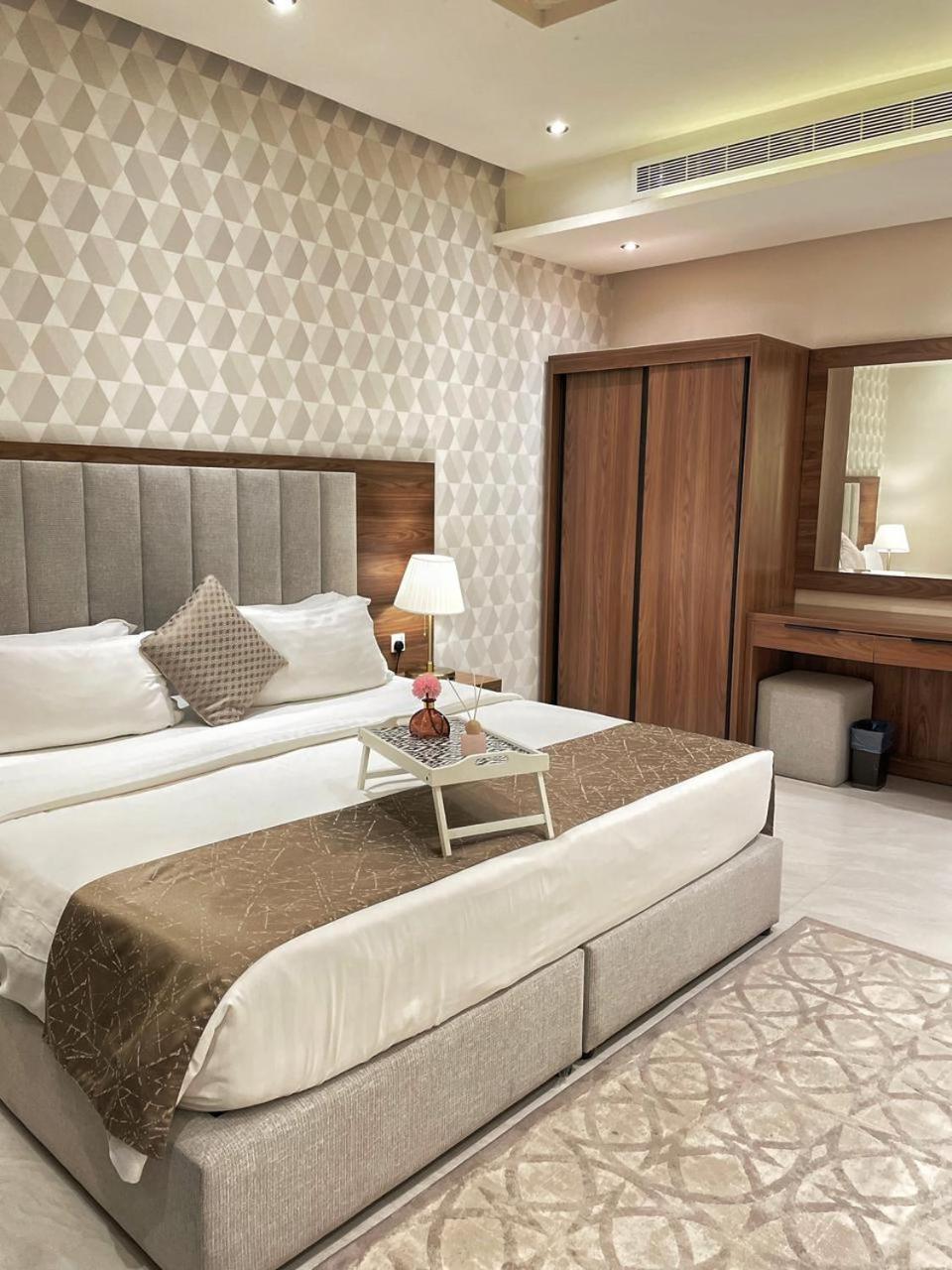 Alshurfah Loft 20/51