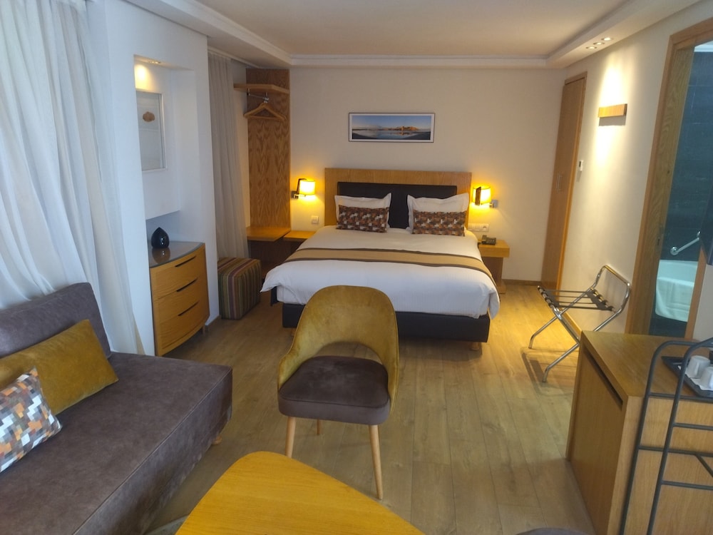 FAMILY, SUITE, TERRACE