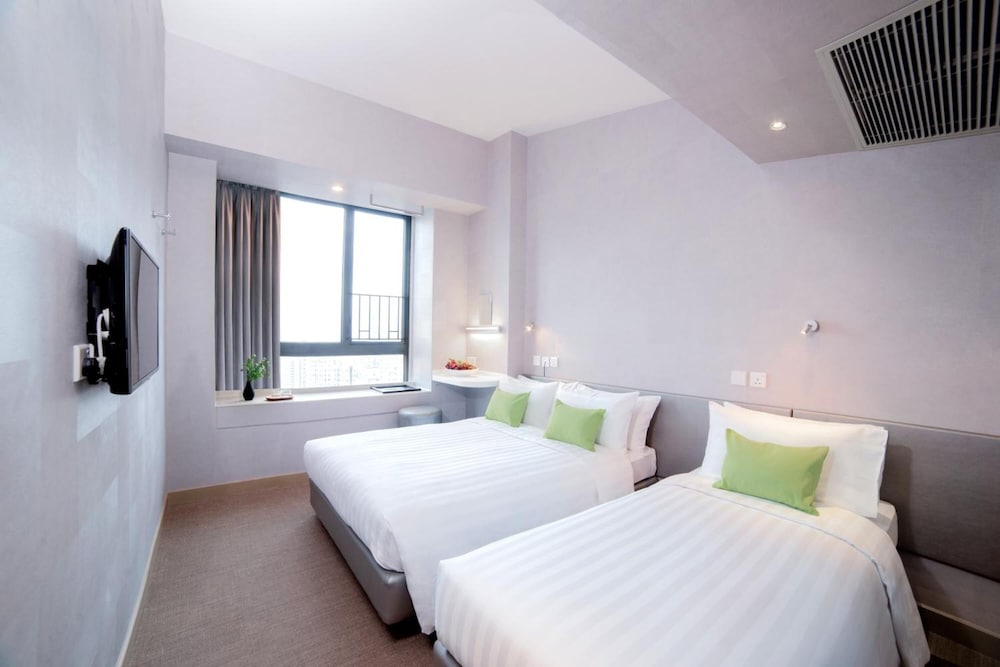 Hotel Ease Mong Kok 11/23
