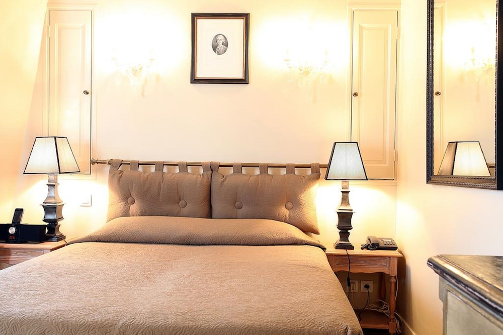 STANDARD, DOUBLE BED
