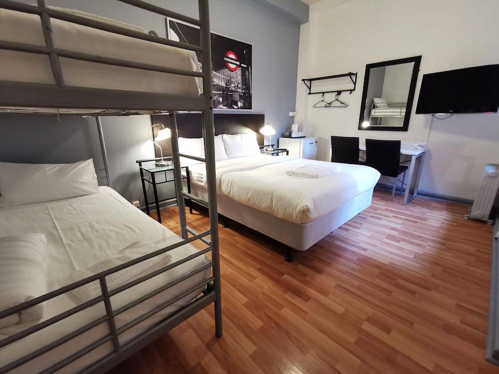 CITY CENTRE BUDGET HOTEL 10/35
