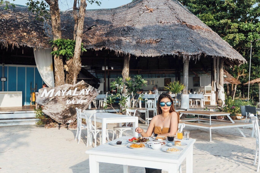 Mayalay Beach Resort 21/50