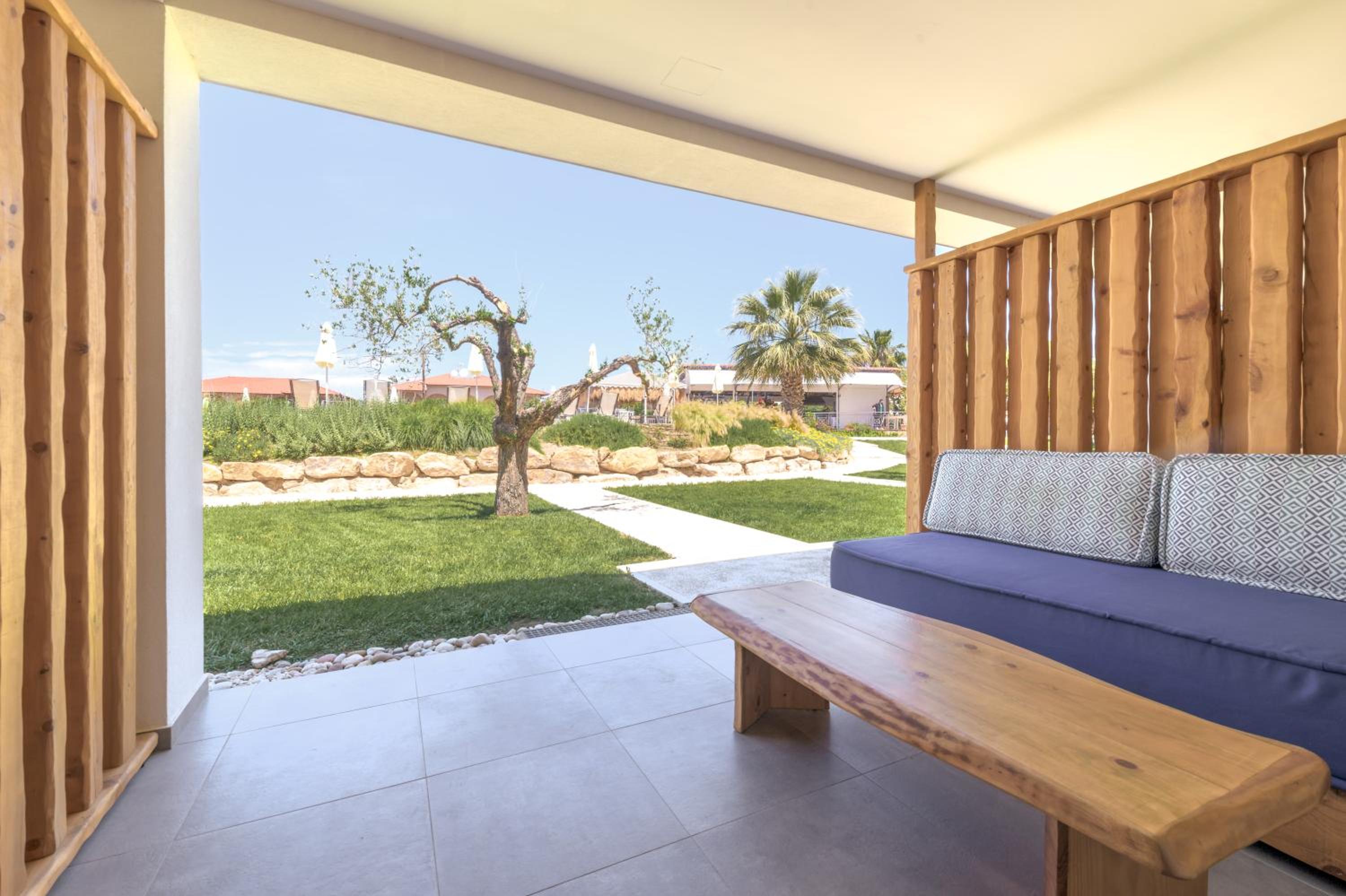 Tresor Hotel (ex Hanioti Palace) 24/52