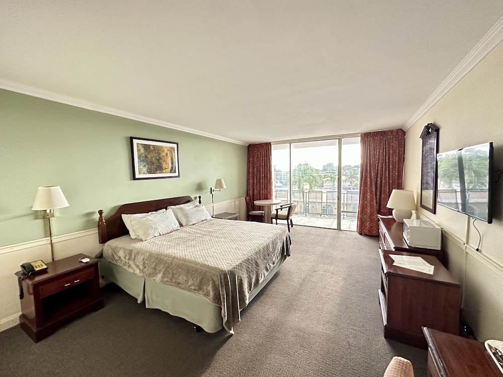 Chateaubleau Hotel 23/61
