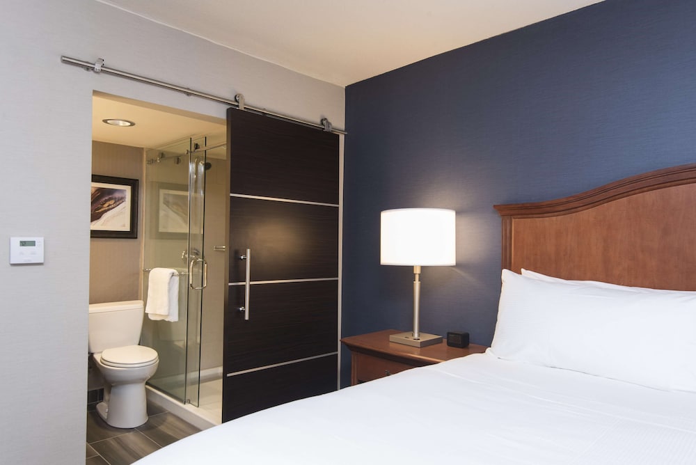 DoubleTree by Hilton Hotel Schenectady 12/51
