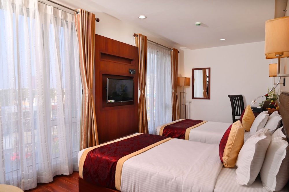 Raaj Bhaavan Clarks Inn Chennai 14/28