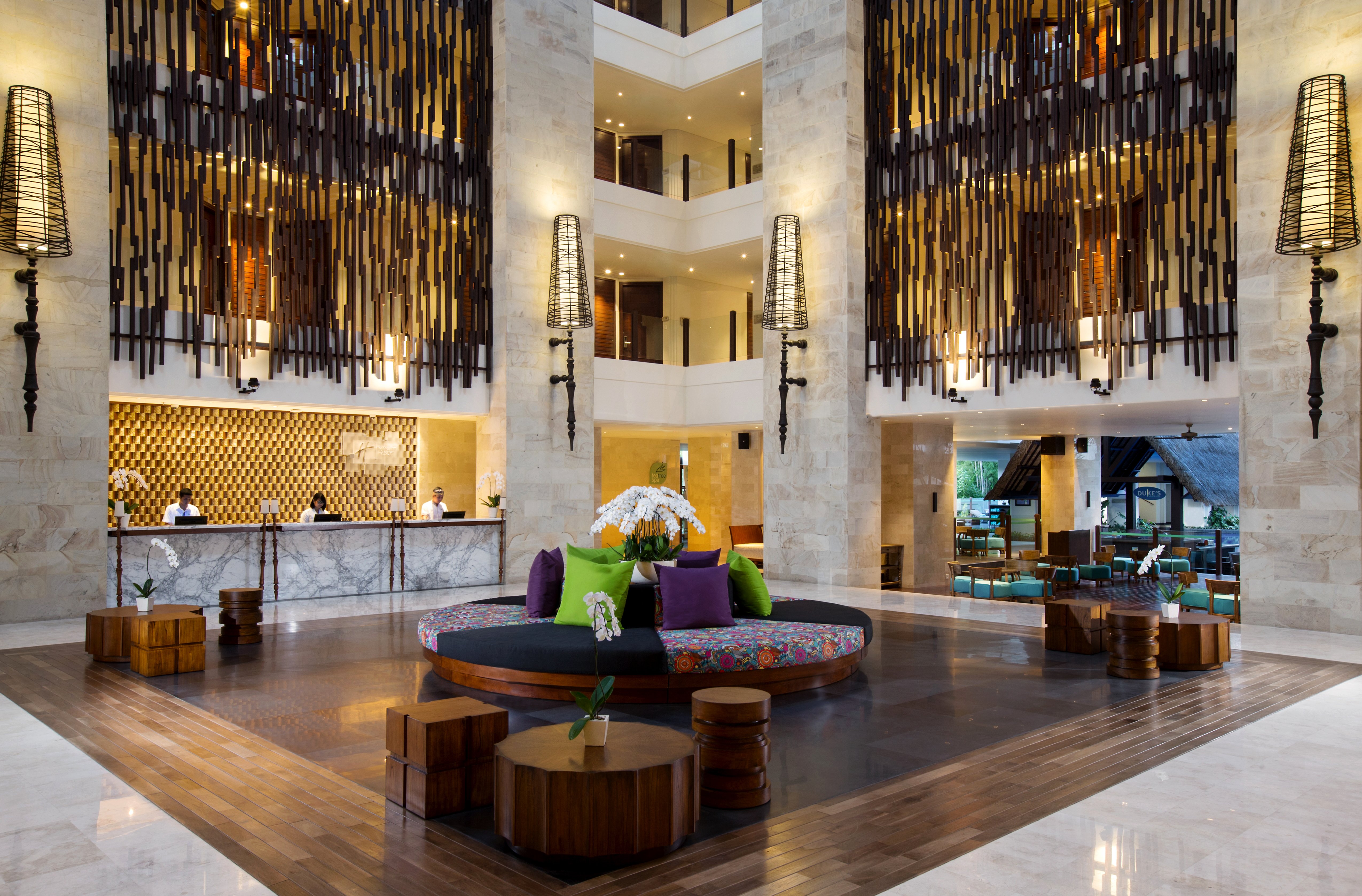HOLIDAY INN RESORT BALI BENOA 55/79