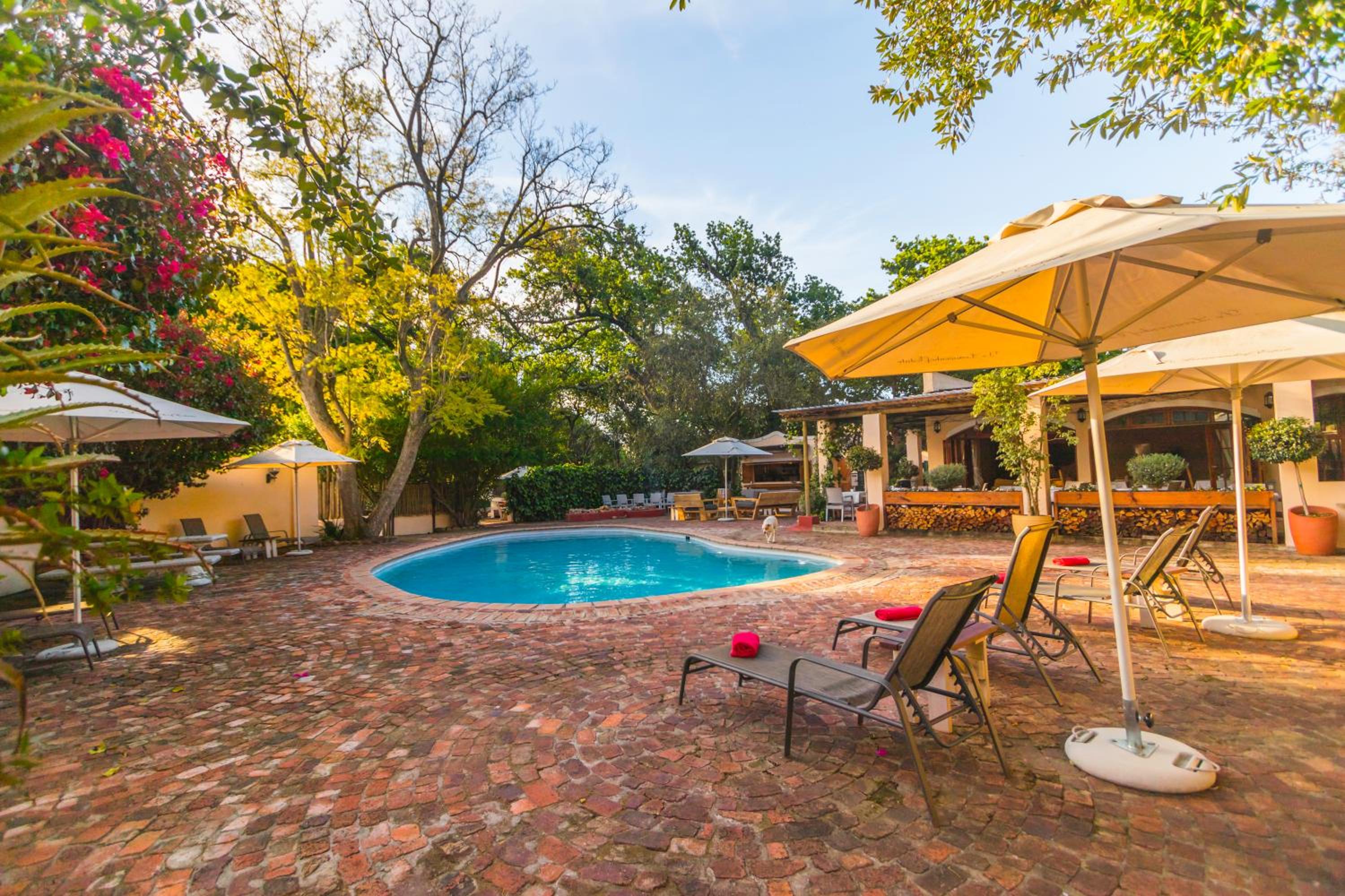 De Leeuwenhof Hotel/Guesthouse 7/25