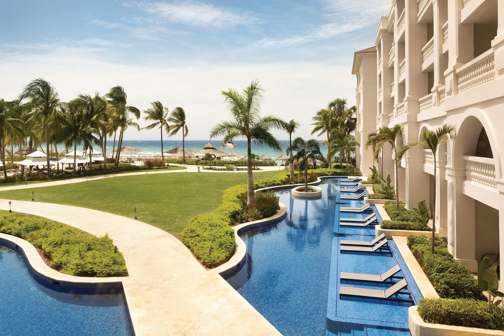 Hyatt Ziva Rose Hall Ex Royalton 45/50