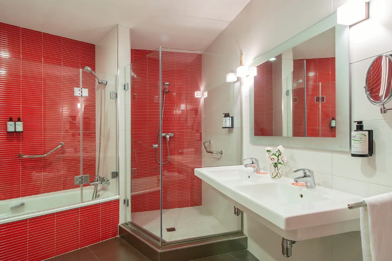 Hotel Granada by Pierre & Vacances 25/26