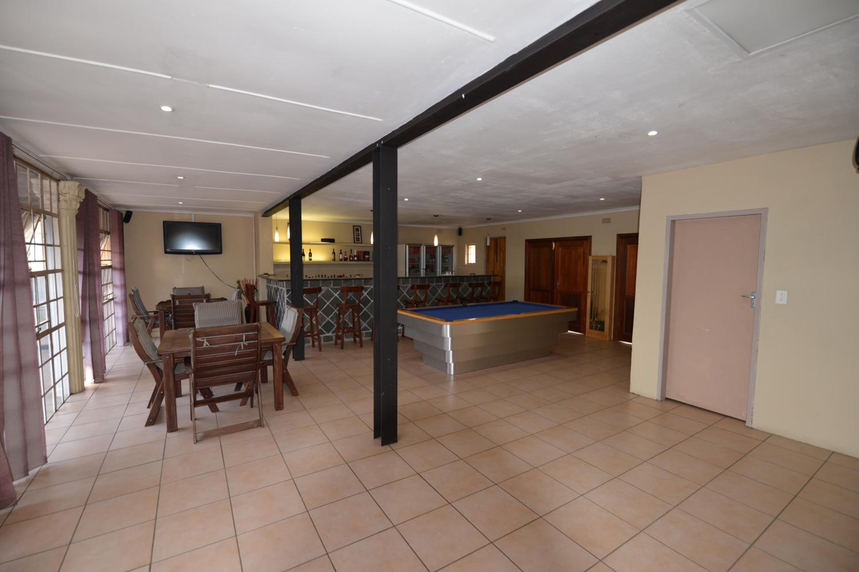 Attache Guest Lodge 3/24