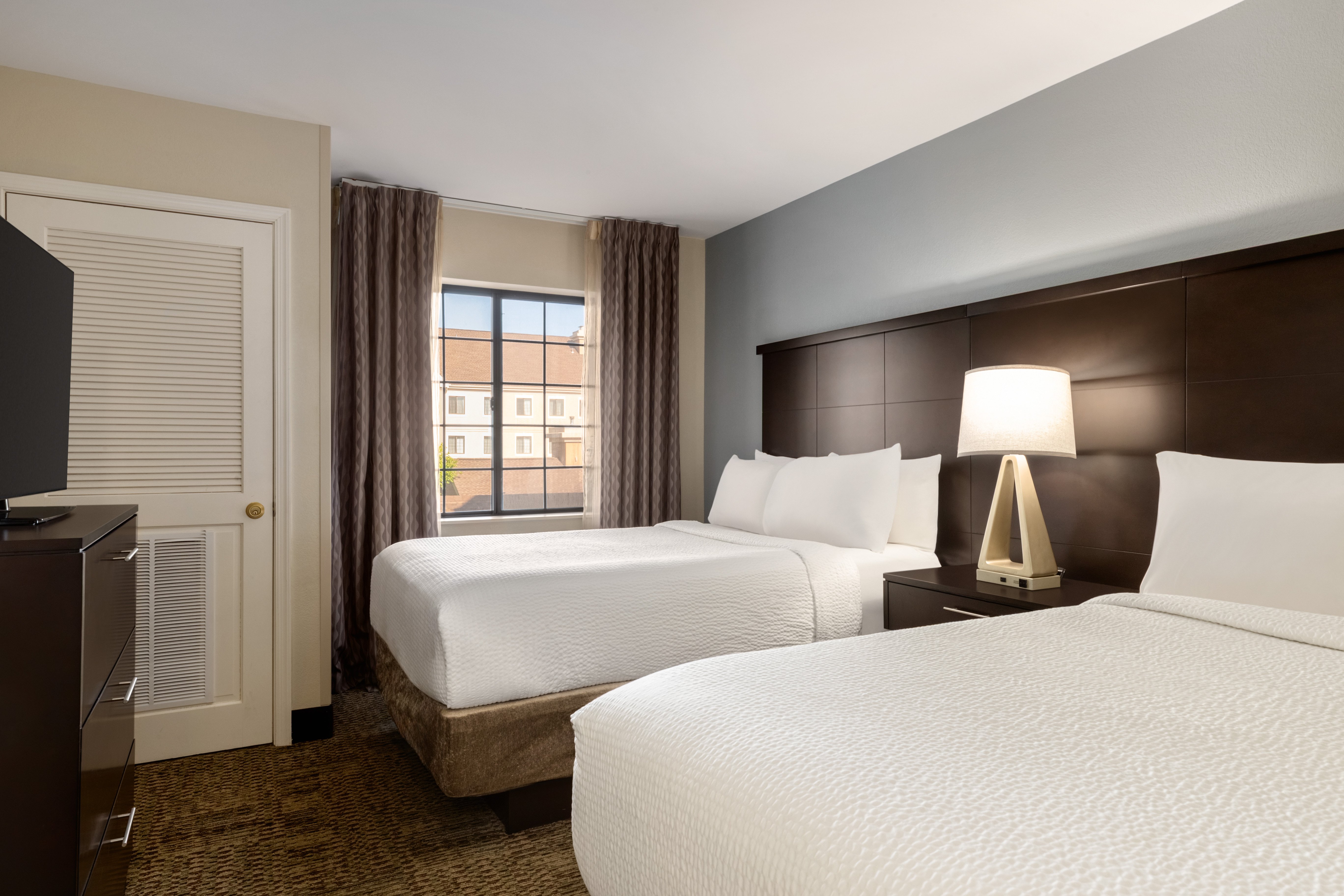 STAYBRIDGE SUITES CHANTILLY - DULLES AIRPORT 23/73