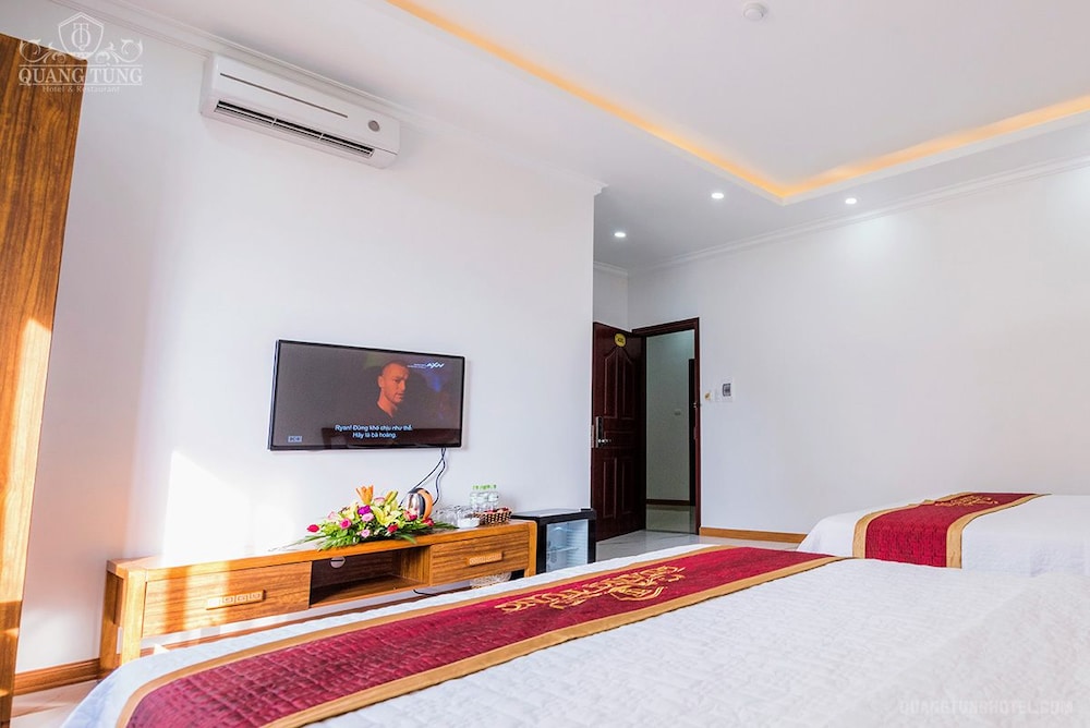 Quang Tung Hotel 28/45