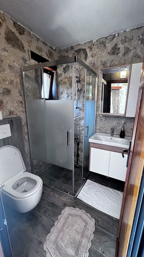 Comfort, Suite, 2 Murphy Beds