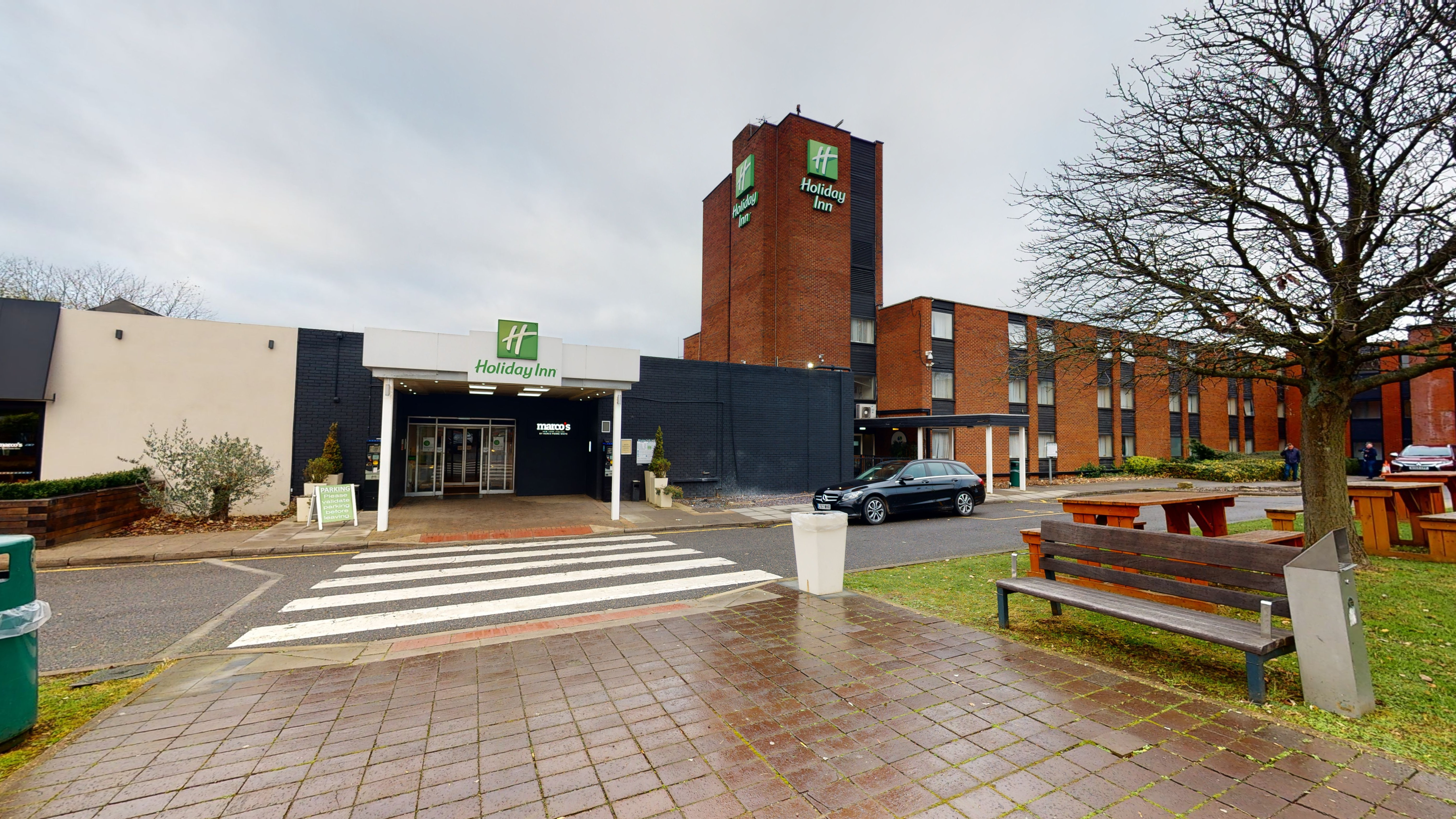 HOLIDAY INN BRENTWOOD M25, JCT 28 68/74