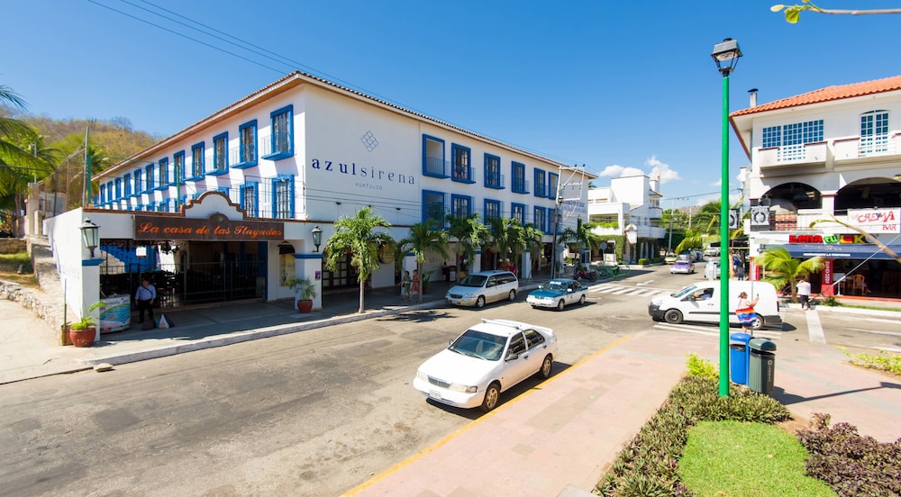 Hotel Azul Sirena 48/56