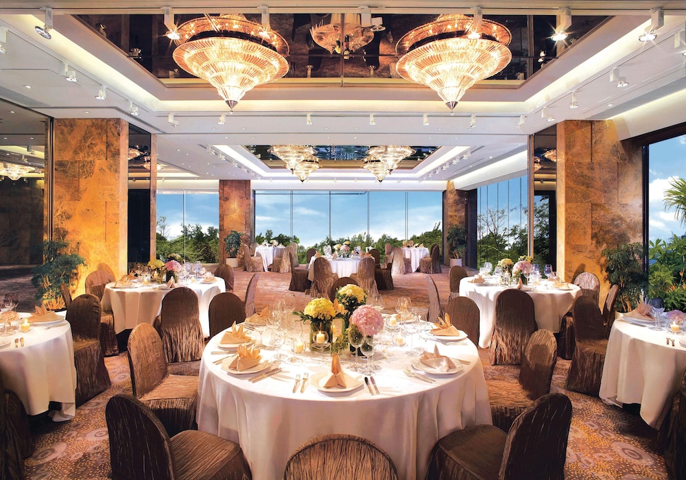Gold Coast Hotel Hong Kong 43/64