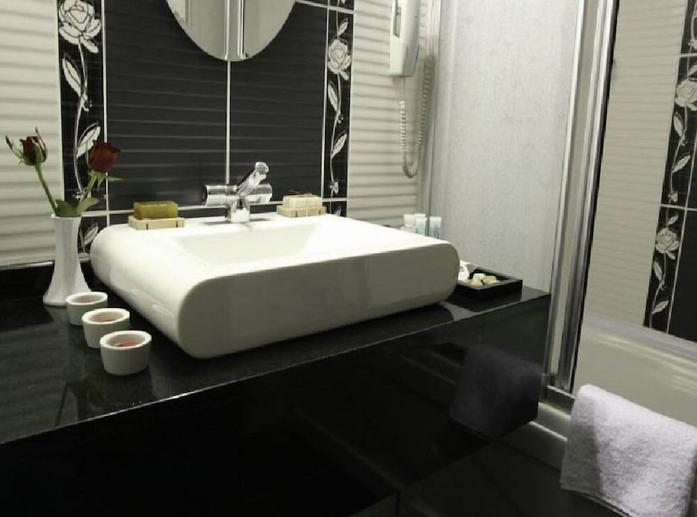 Best Western Izmir Hotel 37/39