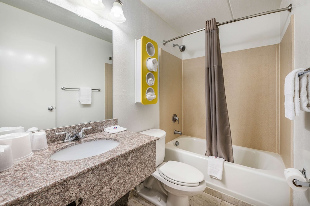 Motel6 Henderson, TX 15/44