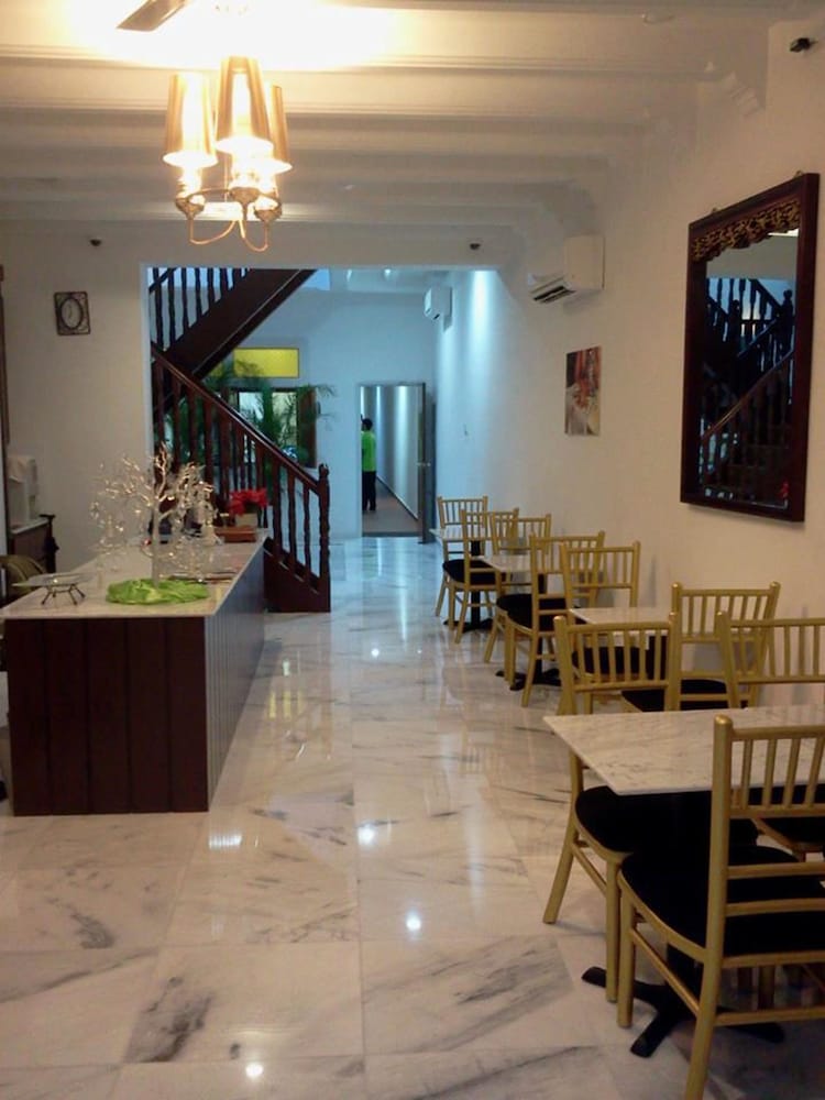 Gingerflower Boutique Hotel 38/50