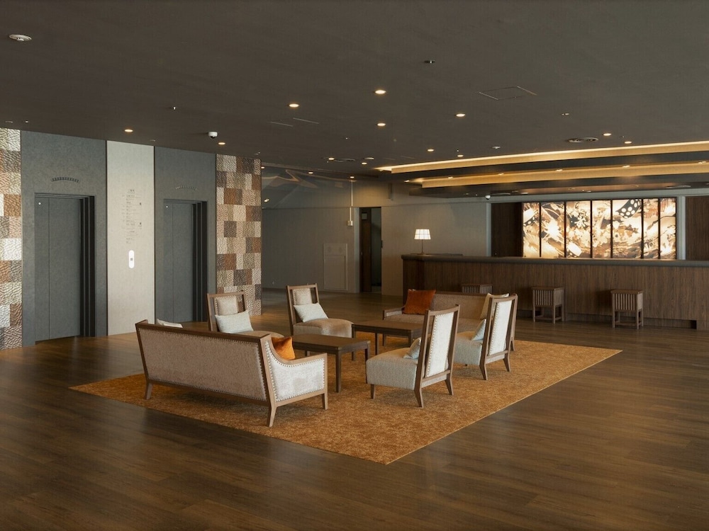 Hotel Sakura 35/50