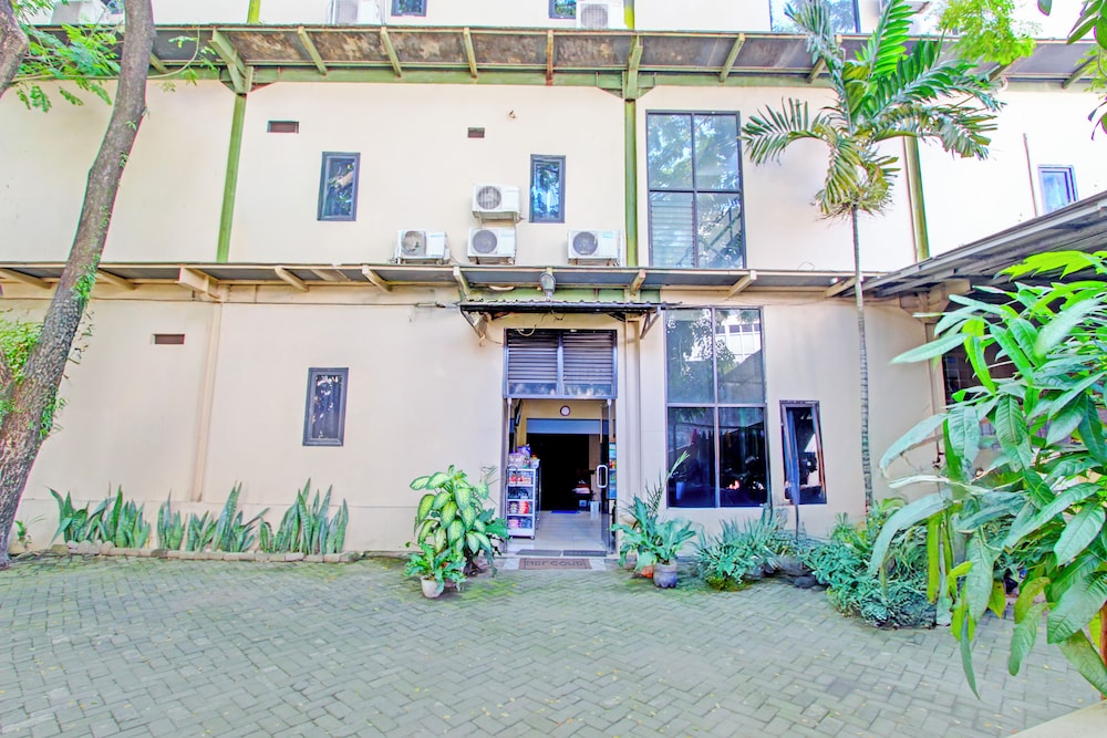 Hotel O Semarang near Bandara Ahmad Yani formerly Rumah Ceria in SEMARANG