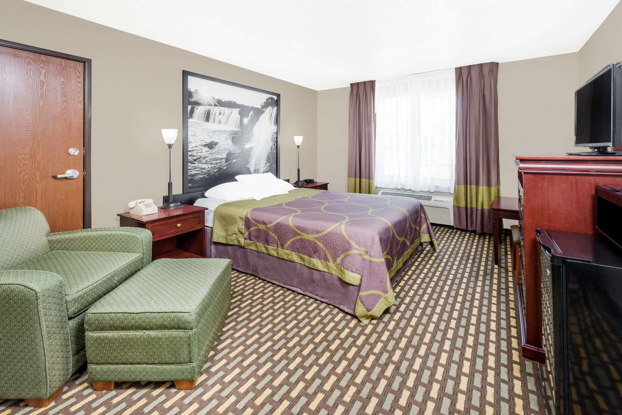 Room, Queen Bed, Accessible