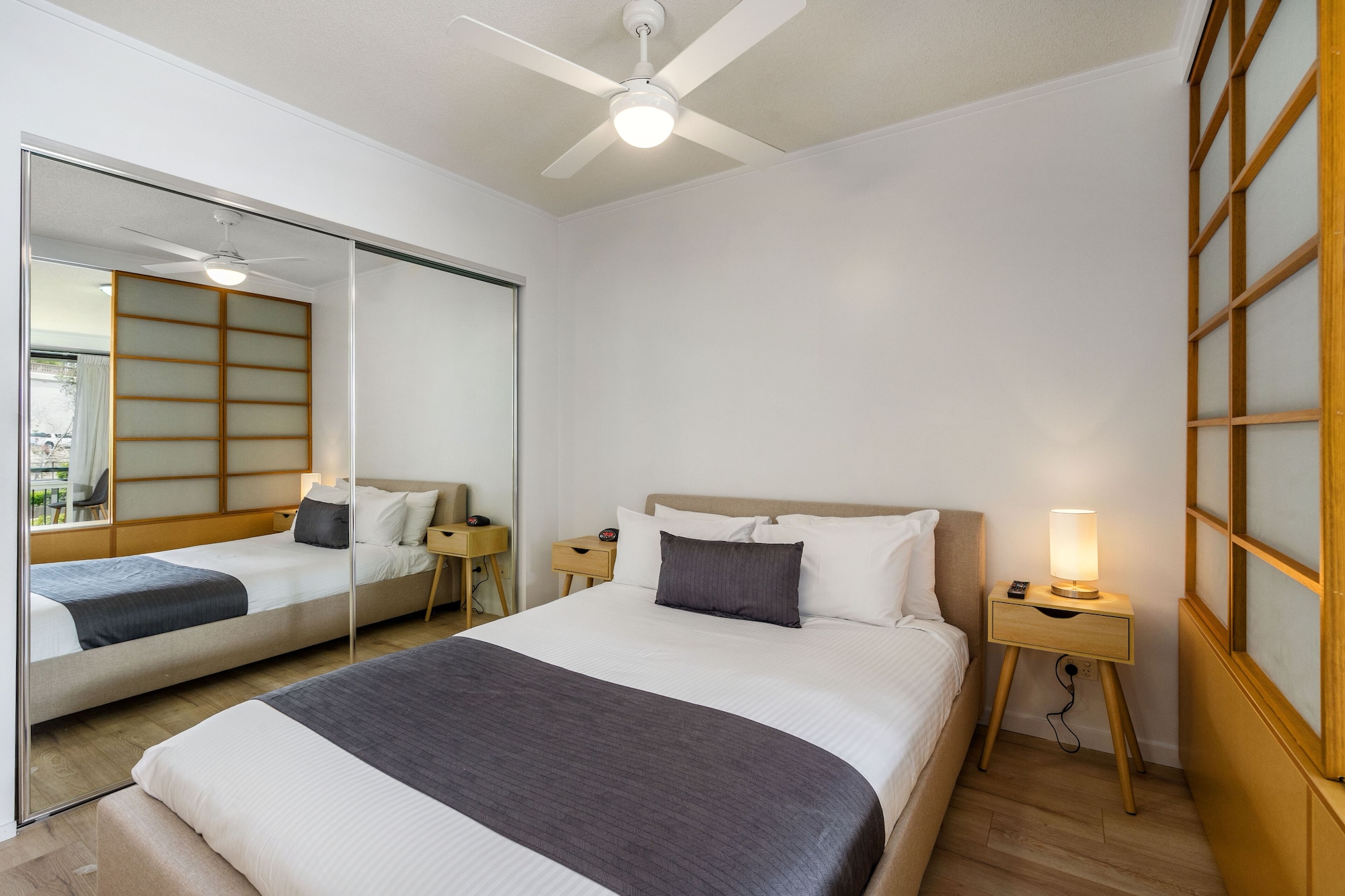 1 BEDROOM, STUDIO